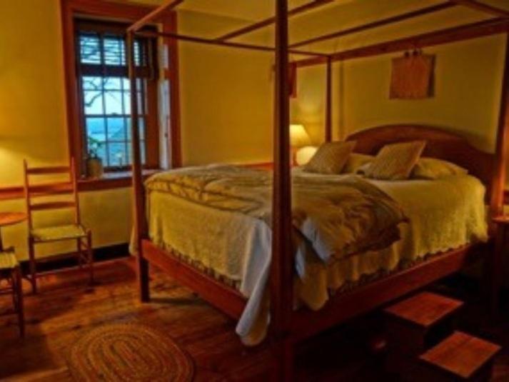 Brownstone Colonial Inn Reinholds Quarto foto